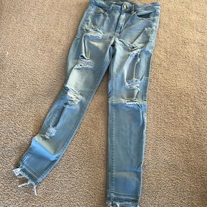 American Eagle ripped skinny jeans